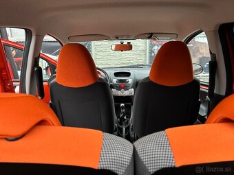 Predám auto TOYOTA AYGO - 7