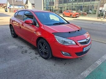 Opel Astra 1.4 ecoFLEX Cosmo - 7