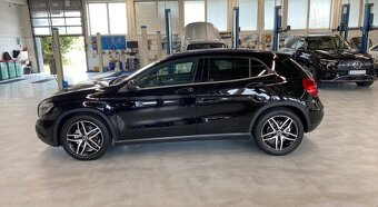 Mercedes - Benz GLA 180 benzín - 7