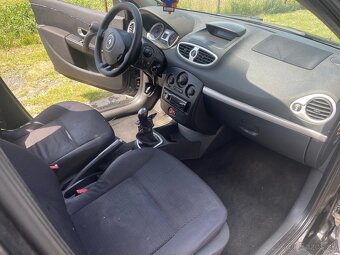 Renault clio 1.5dci - 7
