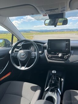 Toyota Corolla 1.5 benzin 92 kW - 7