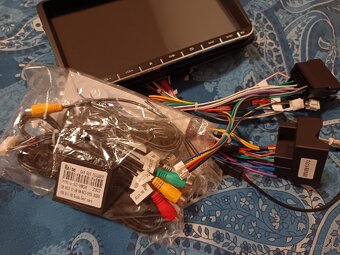 2 DIN Android rádio 2/32GB, Android 13 - 7