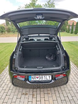 BMW i3 - 7