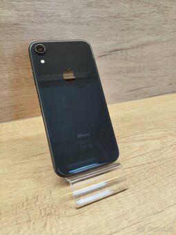 iPhone XR black - super stav v záruke - 7