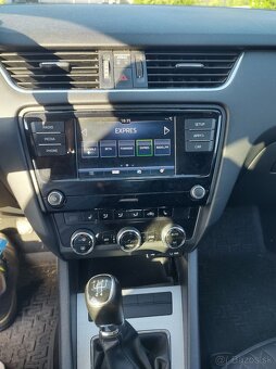 Škoda Octavia 1.6 TDI Drive 85kw - 7