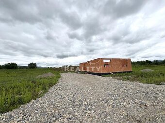 NA PREDAJ NOVOSTAVBA 4-IZBOVÉHO RODINNÉHO DOMU... - 7