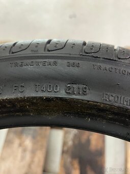 Letné gumy 235/40 R19 96W - 7