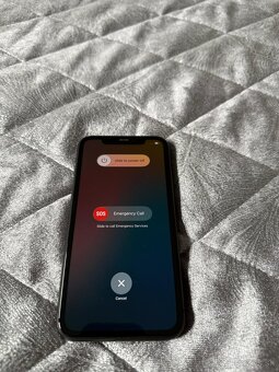 Predám Apple iPhone 11 , 128GB - 7