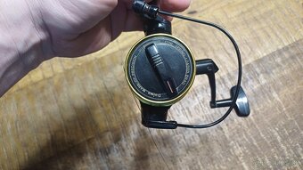 Daiwa tournament whisker ss2600 - 7