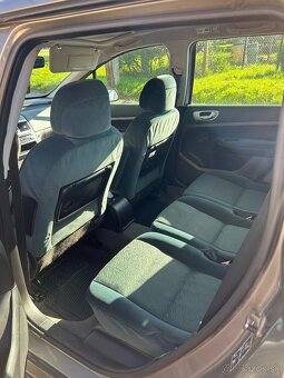 peugeot 307 sw - 7