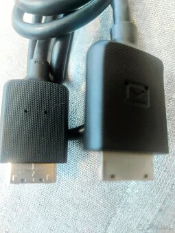 Kúpim 2 káble pre Samsung One Connect Mini Box BN96-35817B. - 7