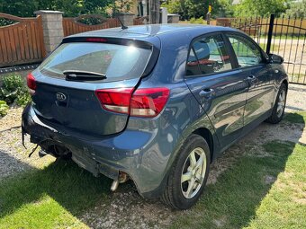 KIA Rio 1.2 benzin 2018 100tisic km 1. Majiteľ SR POJAZDNÉ - 7