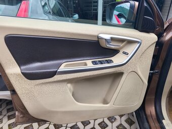 Volvo XC60 2.4 D5 120kw 4x4 - 7