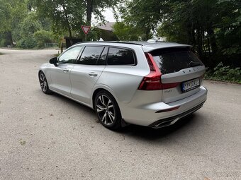 Volvo V60 B4 R-Design, diesel, 2021 - 7