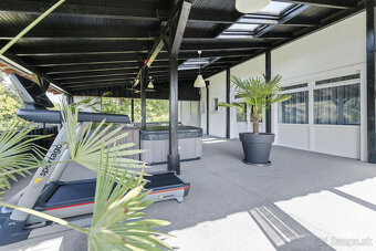 Na predaj štýlový penzión s priamym prístupom k vode v obci - 7