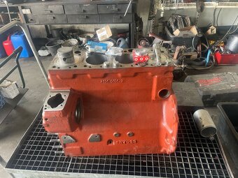 Predám motor po GO ZETOR 7701, záruka, dovoz, montáž, demont - 7