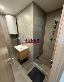 Zrenovovaný 3-izbový byt Čierna nad Tisou - 7