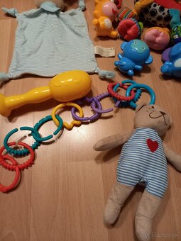 Sada 16ks hračiek - 7