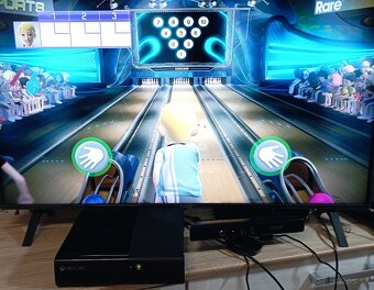 XBOX 360 E 250GB HDD aj s kinectom - 7