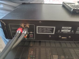 Yamaha AX-490 , Compact Disc CD-8300 USB - 7