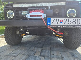 Lada Niva - 7