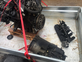 Motor BMW E39 - 7
