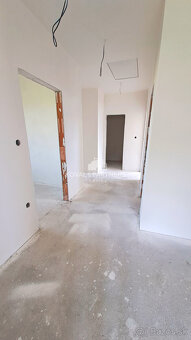 4-izbová novostavba, pozemok 722 alebo 731 m2, Kynek, Nitra - 7