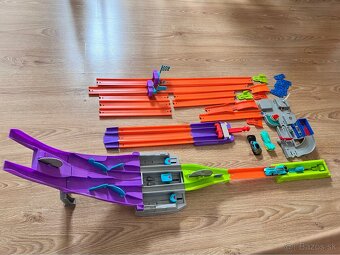 Hot Wheels split speeders dráha + príslušenstvo - 7