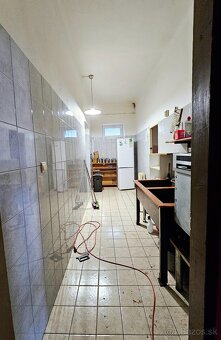 Na predaj podnikateľský objekt / Nitrianske Pravno - 7