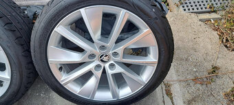 18 Skoda Octavia - 225/45R18 - 7