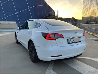 Tesla Model 3 Dual Motor 4x4 - 7