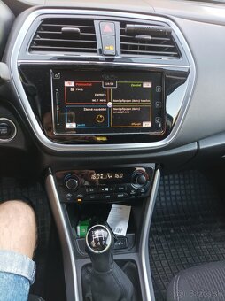 predám suzuki sx4 s-cross - 7