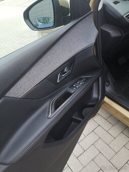 Predám PEUGEOT 3008 1,6 BlueHDi - 7