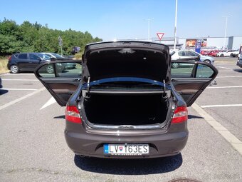 Škoda Superb 1.6 TDI Elegance - 7