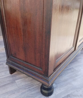 Skriňa starožitná dubová. - 7