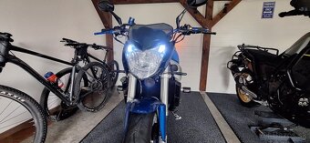 Suzuki GSX 750R - 7