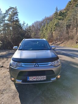 Mitsubishi Outlander - 7
