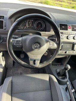 Volkswagen Touran - 7