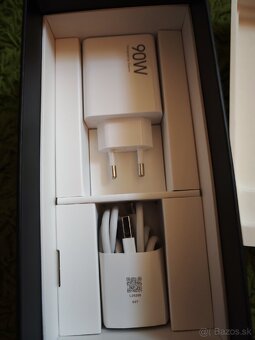 Predám Xiaomi 14 Ultra 16/512gb čierny + photography kit - 7