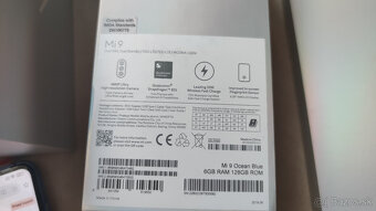Xiaomi Mi9 (6/128GB) Ocean Blue - 7