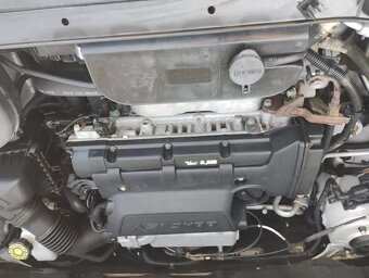 Predám auto Kia Sportage - 7