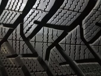 ZIMNE PNEUMATIKY- 205/65/16 C- AKO NOVE NA DODAVKU. - 7