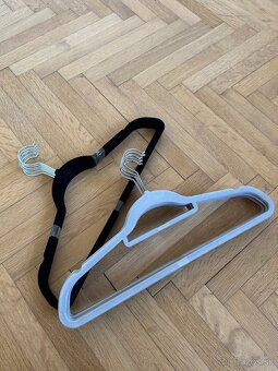 Vešiaky na textil, rôzne druhy, - 7