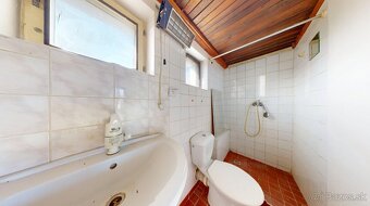 Chata so záhradou 360 m2 v Hamuliakove - 7