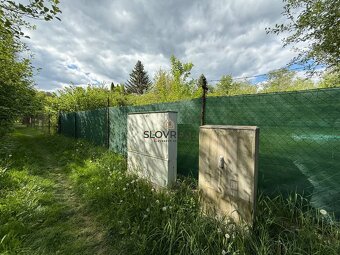 ✅ SLOVREAL: na predaj udržiavaná a rovinatá záhrada, Žiar na - 7