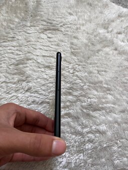 Iphone SE 2022 - 7