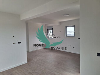 Chorvátsko-Na predaj apartmán so strešnou terasou a bazénom  - 7