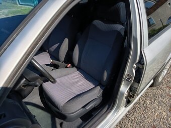 ŠKODA OCTAVIA 1.9 TDI 66 kW Combi - 7