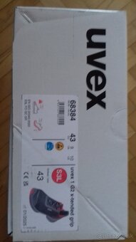 Pracovná obuv UVEX č.43 - 7