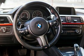 BMW rad 3 320d xDrive A/T - 7